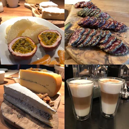 Zone Bleue Bed & Breakfast Hyds