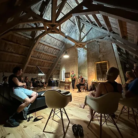 Zone Bleue Bed & Breakfast 4*