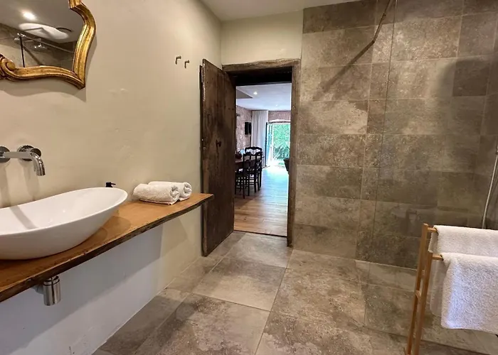 Zone Bleue Bed & Breakfast 4*